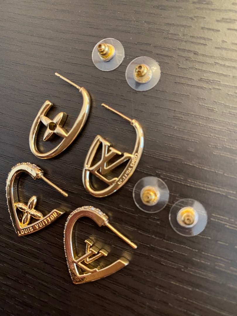 Louis Vuitton ゴールドピアス2点