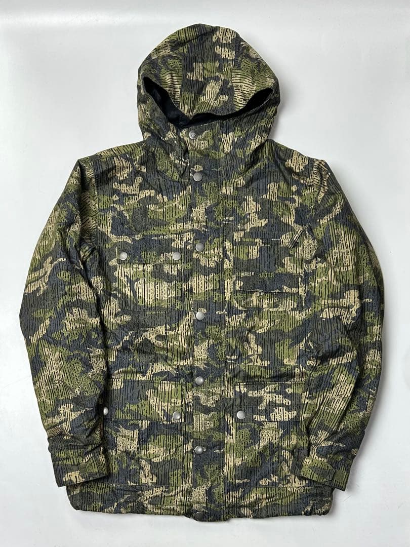 BURTON カモフラージュ　迷彩　フード付き　ウィンタージャケット スノボ　M