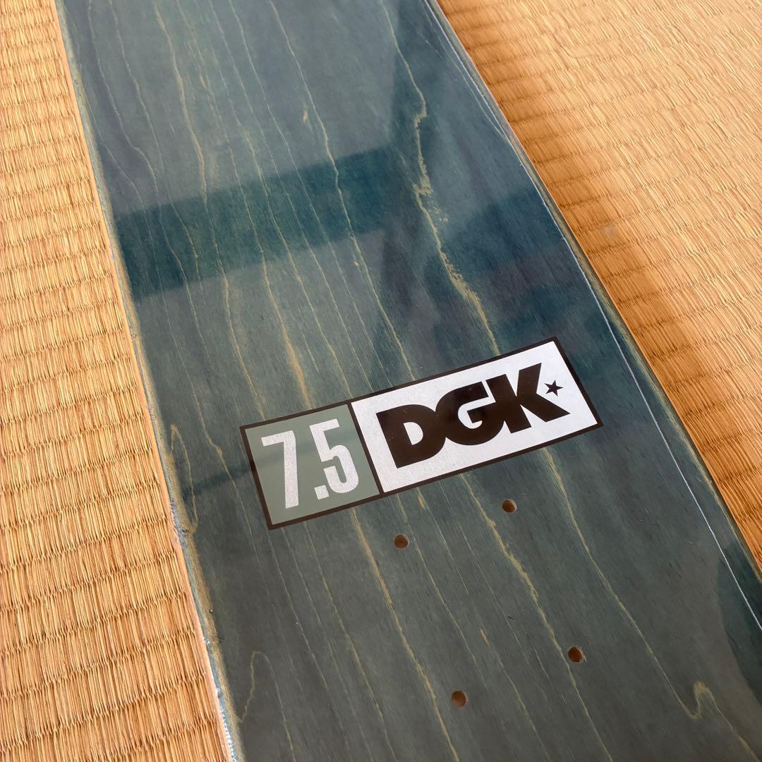 DGK スケボーデッキ　デッドストック　7.5インチ