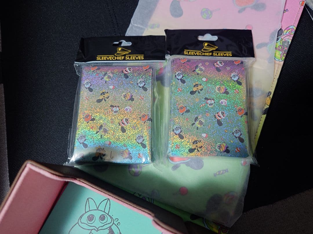 【遊戯王】ヤミーデッキケース＆スリーブ100枚　未使用新品【ドイツ製】