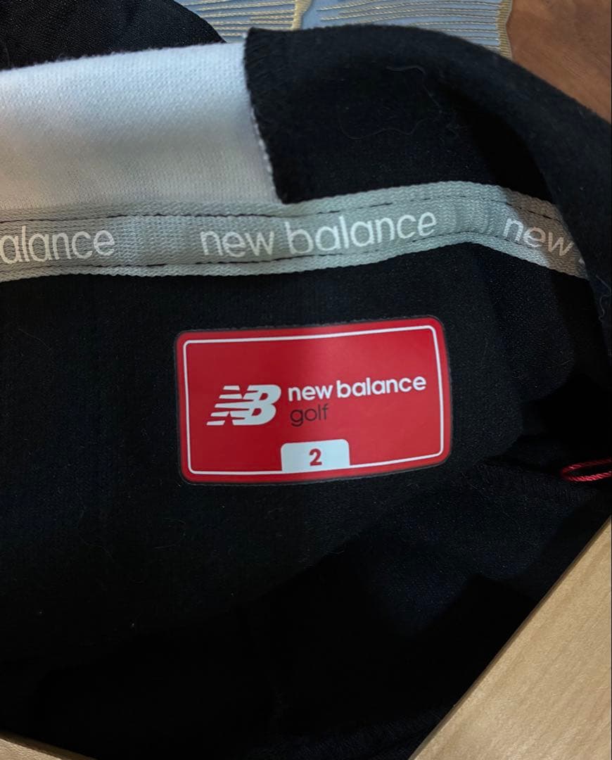 【NewBalance】モックネックパーカー（L）