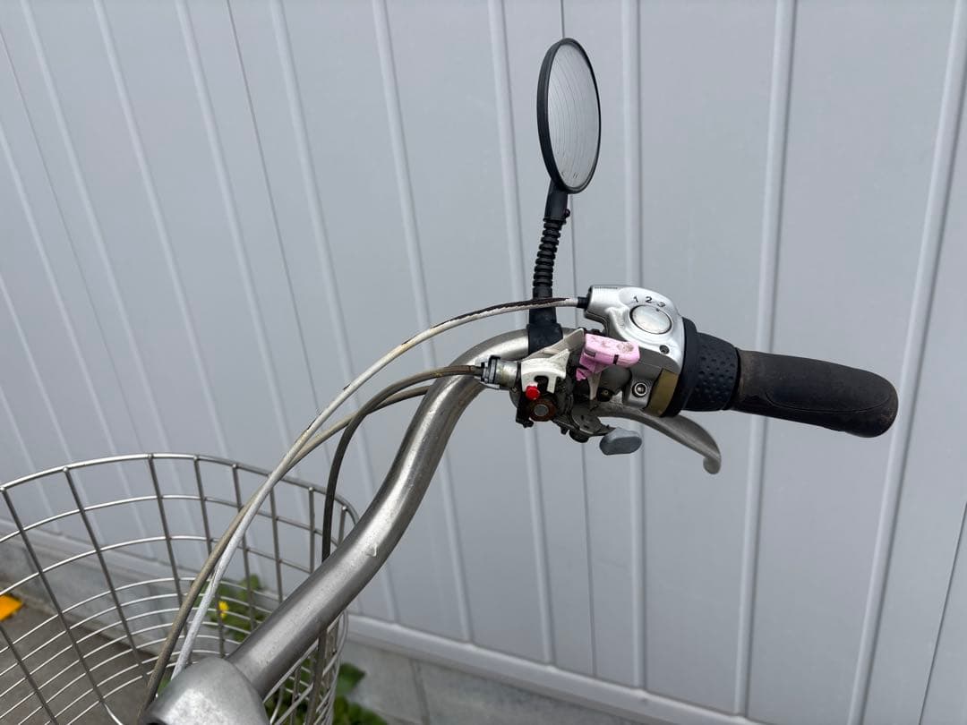 ブリヂストンSTILA 電動アシスト自転車 クリーム色 前カゴ付き