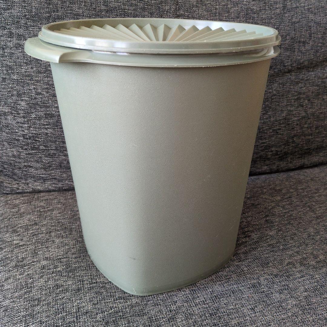 【美品】タッパーウェア 　特大サイズ