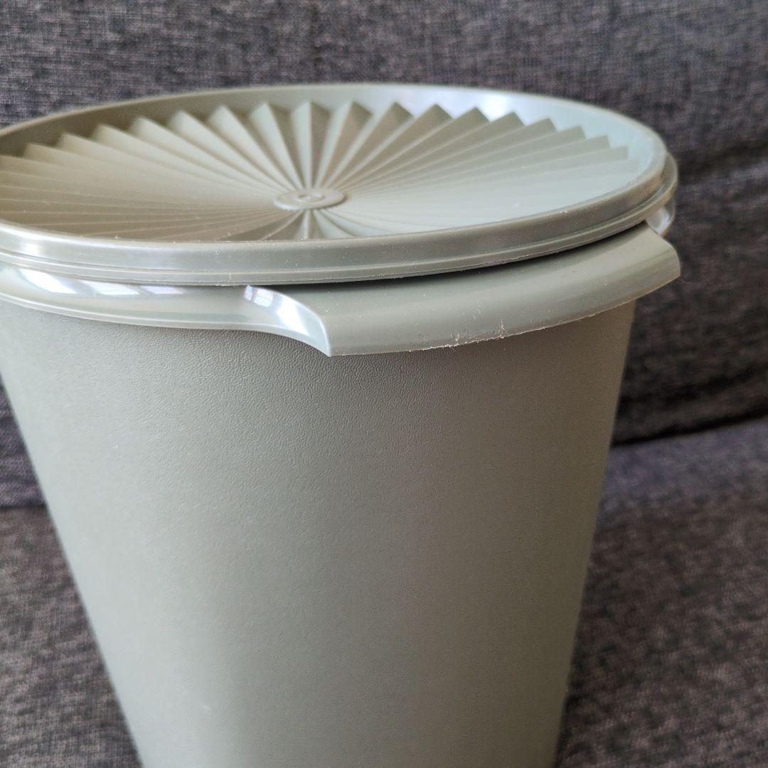 【美品】タッパーウェア 　特大サイズ