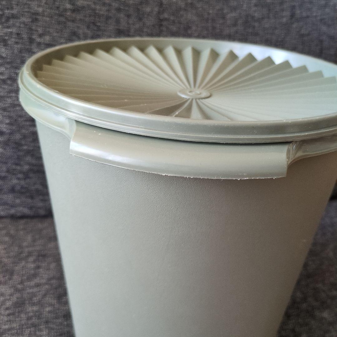 【美品】タッパーウェア 　特大サイズ