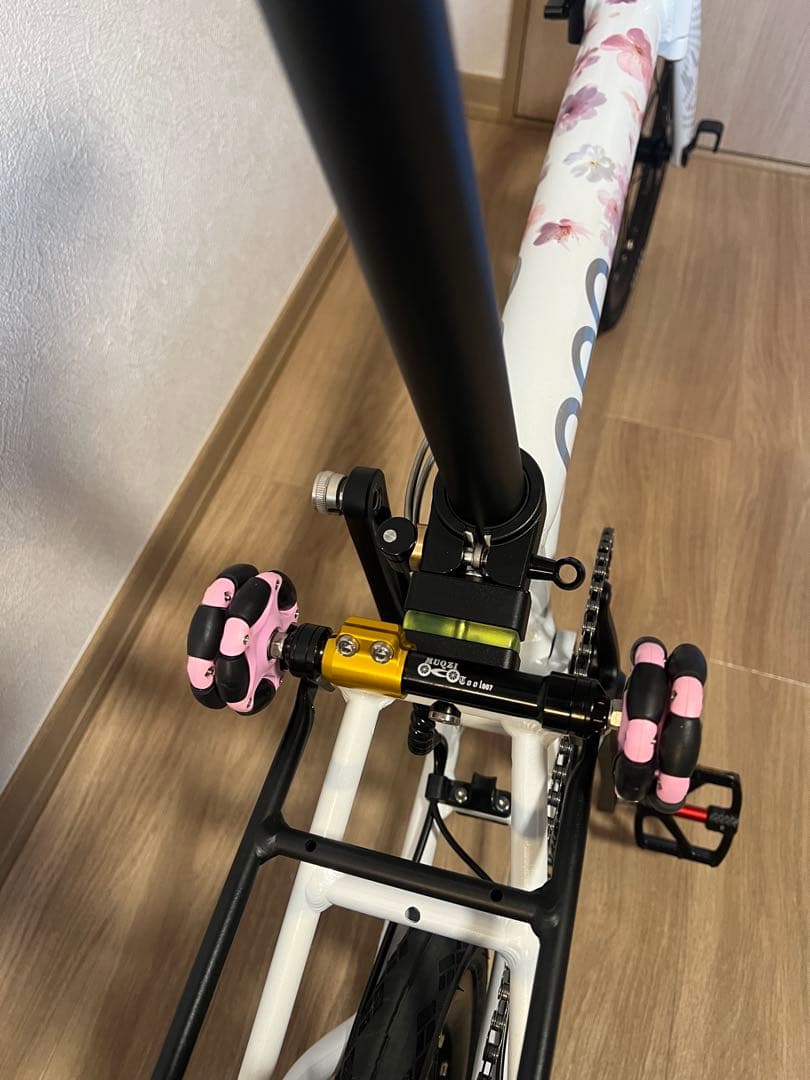 アルミ合金車　桜Brompton同類 9速変速　16インチ折りたたみ自転車