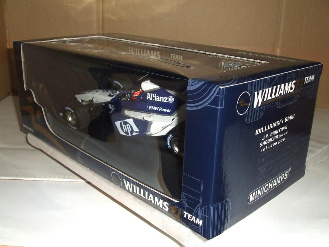 ウィリアムズ　SHOWCAR　２００３　モントーヤ　ミニチャンプス　１／１８