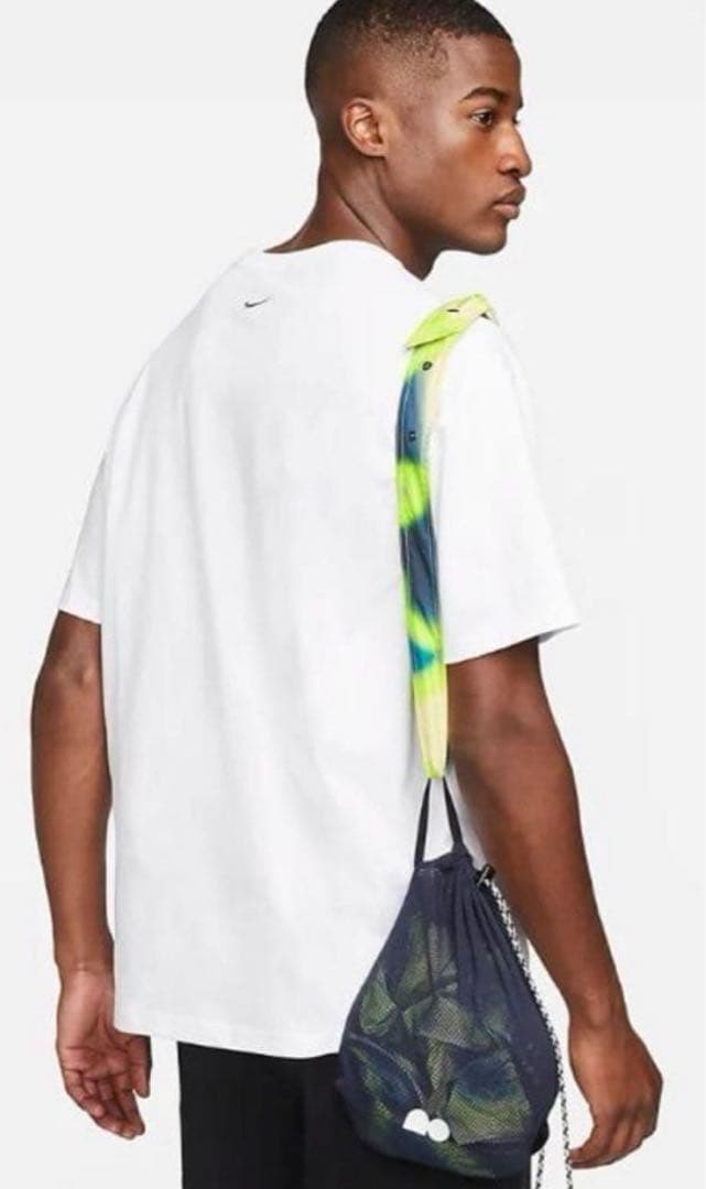 新品★ NIKE ナイキテニスジャケット テニスウインドブレーカー ★M