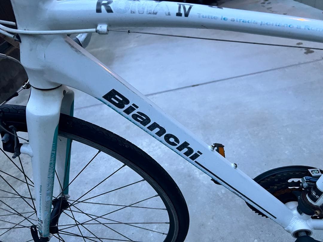 【引き取り限定】Bianchi ROMA4ホワイト クロスバイク