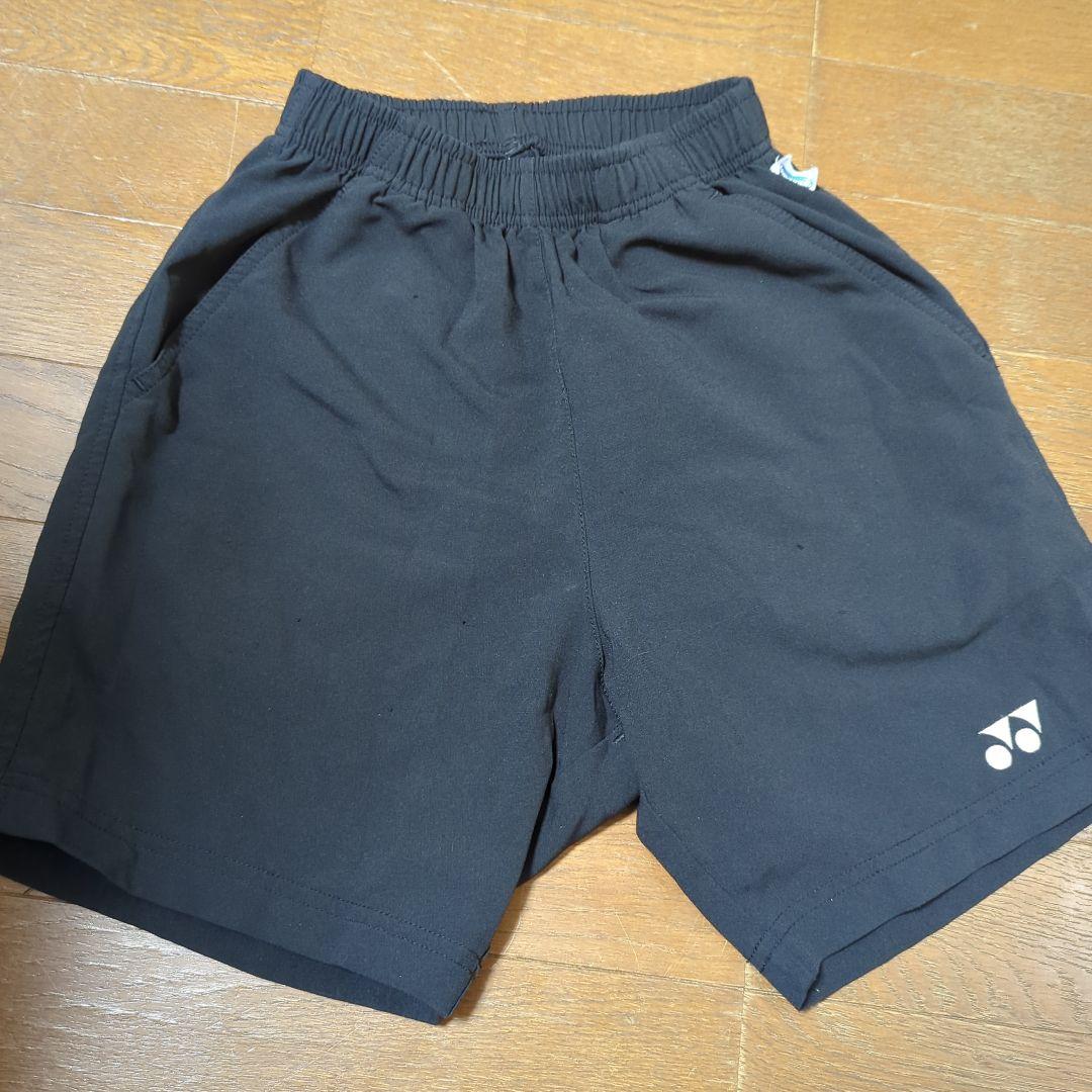 ソフトテニス　ジュニアハーフパンツヨネックス、ミズノ
