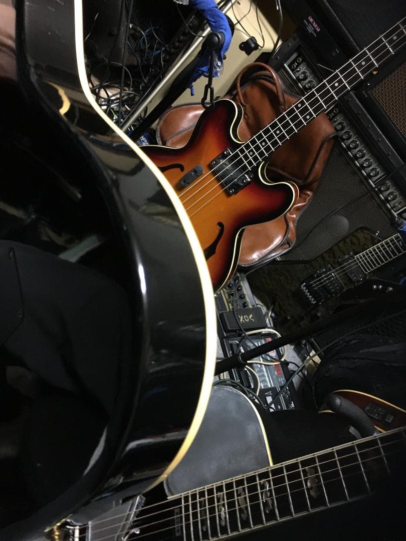 Godin acousticaster passive　レース他改良多　動画！