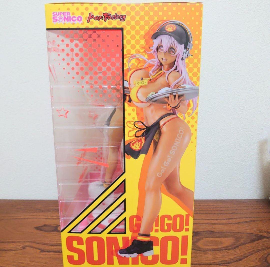 新品未開封　国内正規品　すーぱーそに子 ビキニウェイトレスVer. フィギュア