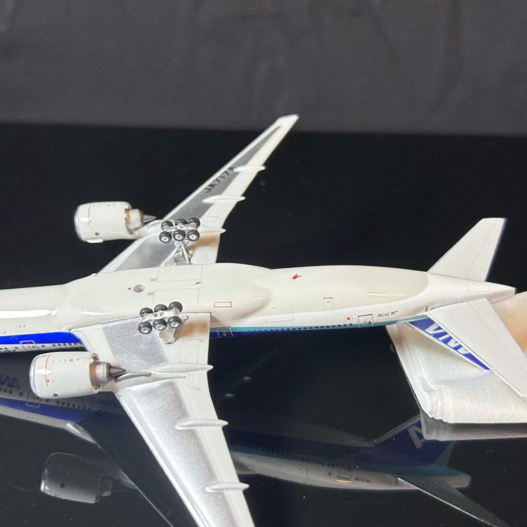 航空機・ヘリコプター Pheonix ANA B777-200 JA717A 1/400