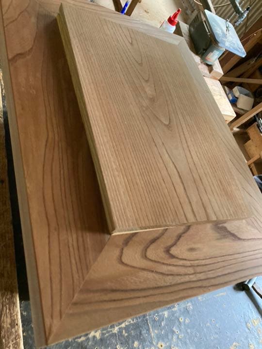 ドーンとお値引きしました。火鉢　ケヤキ手作り