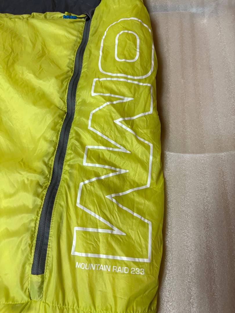 OMM MOUNTAIN RAID 233 シュラフ 蛍光イエロー　中古品