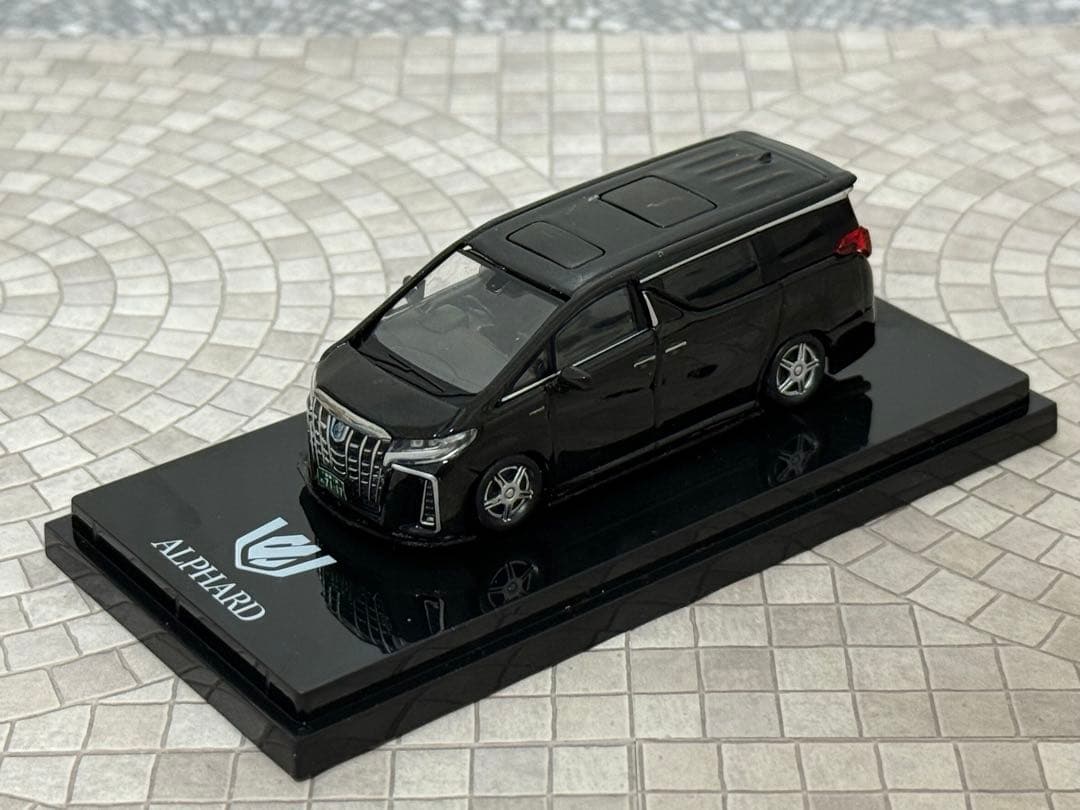 ホビージャパン1/64 トヨタアルファード カスタム品