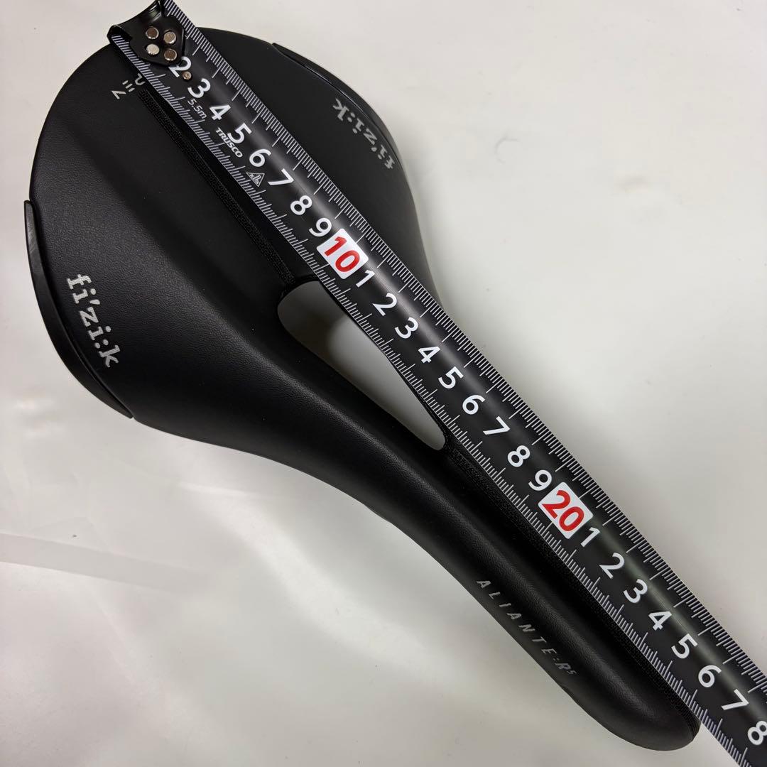 fizik OPEN ALIANTE R5 レギュラー サドル