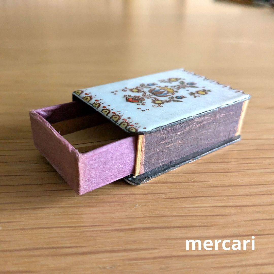 オーストリア　琺瑯　エナメル　ヴィンテージ　金属　マッチ箱　小箱　本型