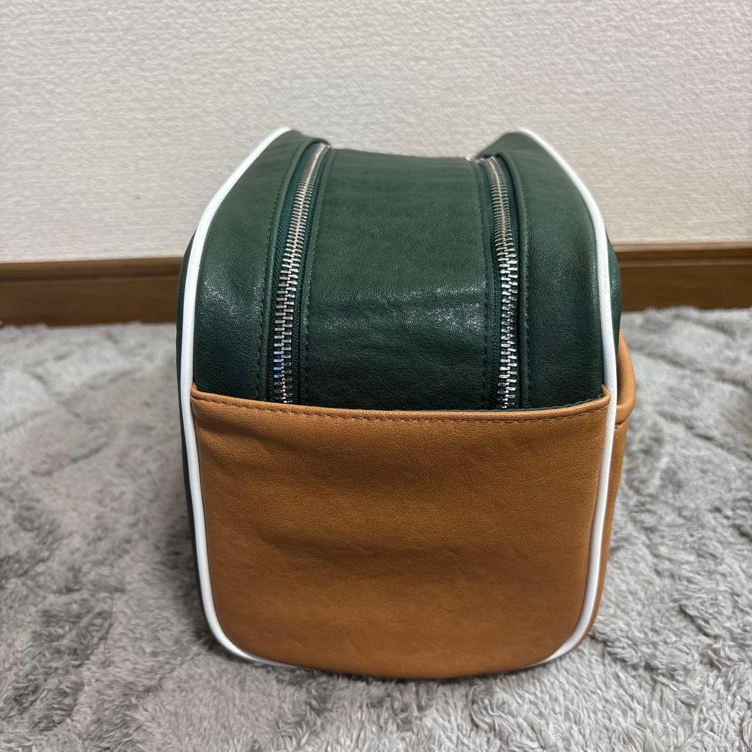 ぽ*こ様 美品　Bellmore セカンドバッグ　ダークグリーン