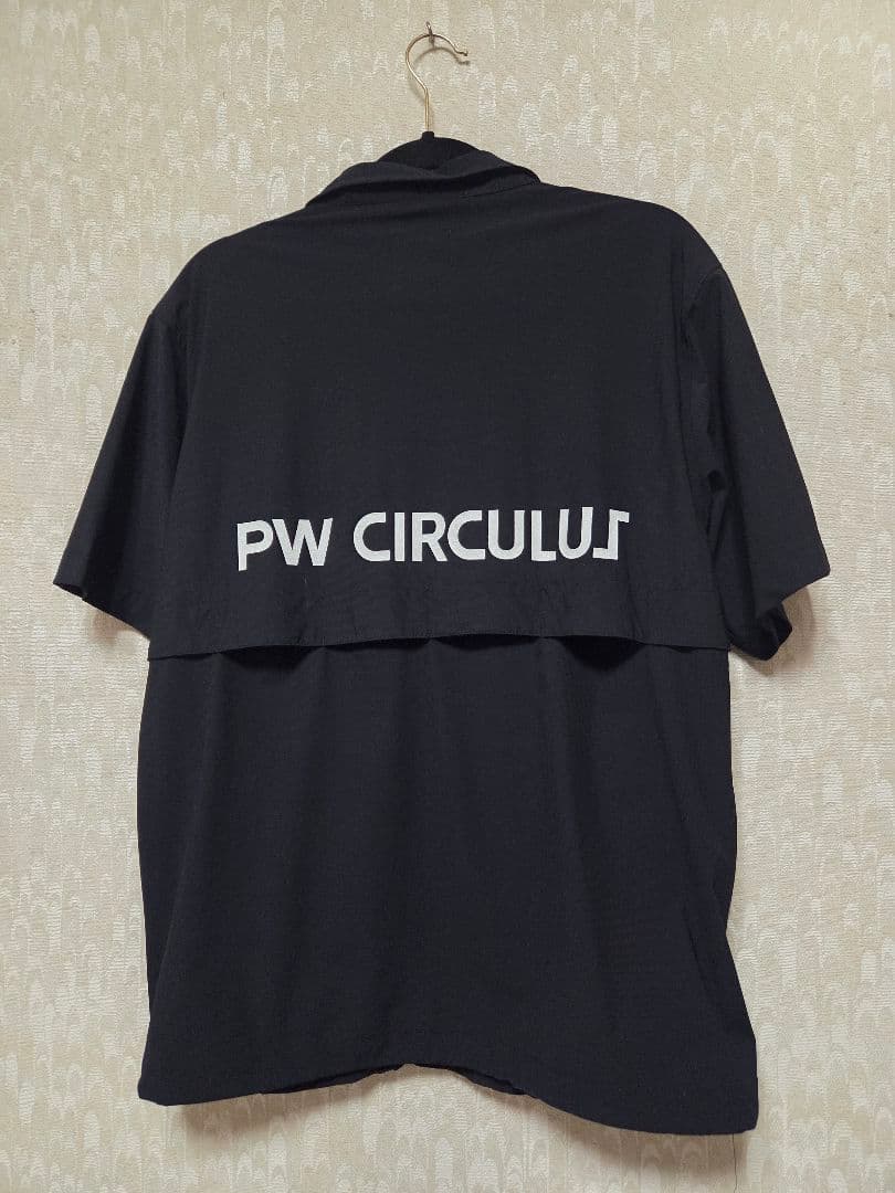 PW CIRCULU ブラックショートスリーブシャツ