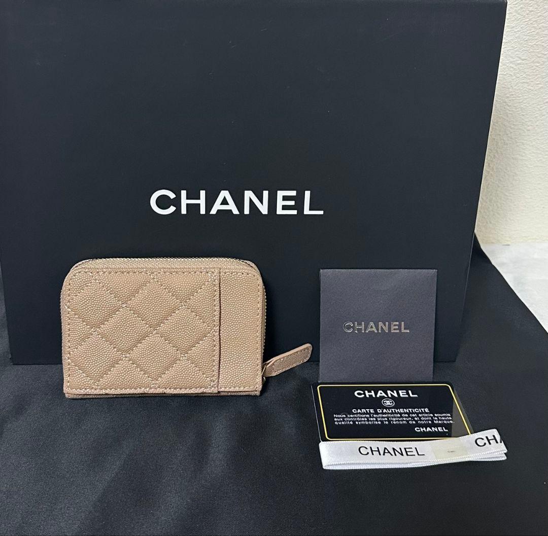 CHANEL ノベルティキルティングレザーミニ財布ベージュ