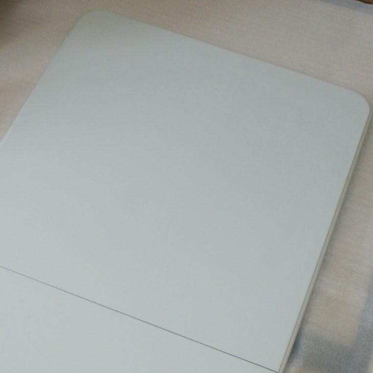 二つ折り畳み式 大型デスク１台 ホワイト 新古品