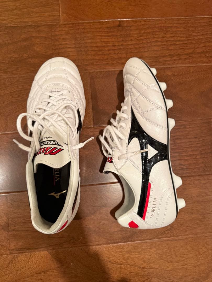 Mizuno Morelia II サッカーシューズ ホワイト/ブラック/レッド
