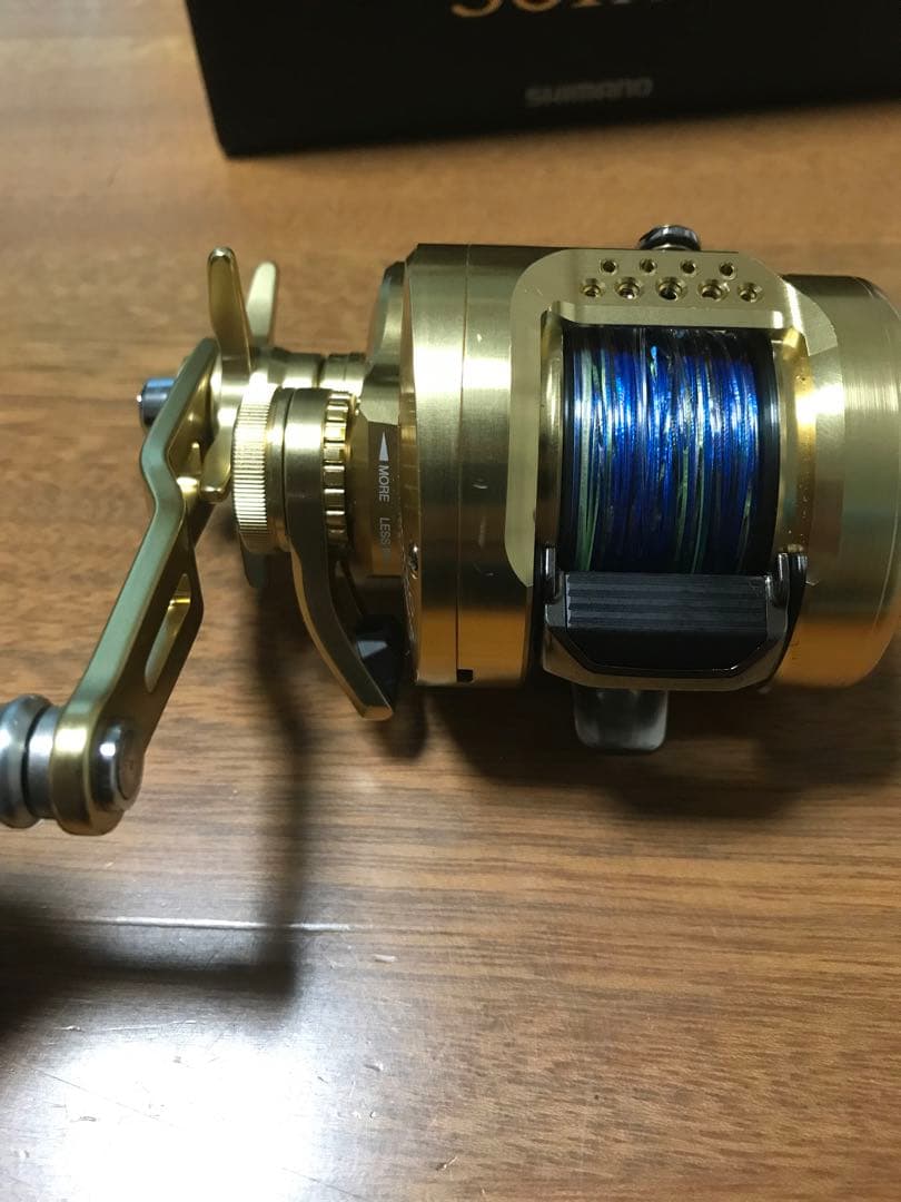 シマノ　22オシアコンクエスト301xg 1度使用