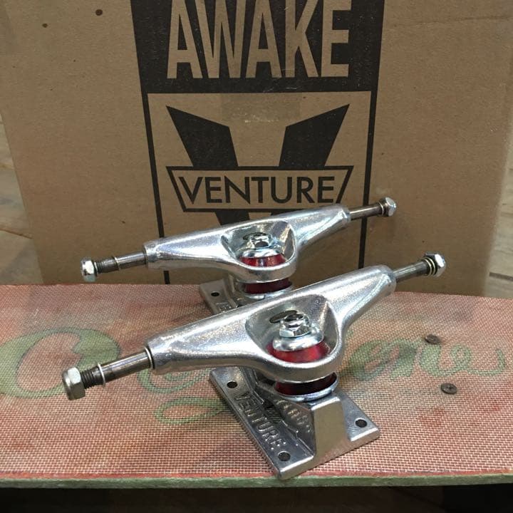 5.0low  ベンチャー  スケートトラック　venture polished