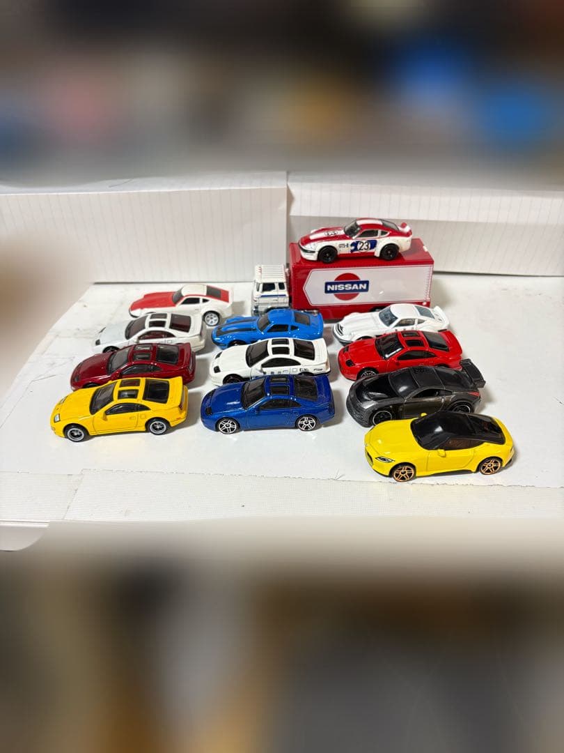 ホットウィールミニカー　フェラレディーZセット 14台&おまけ1台付き
