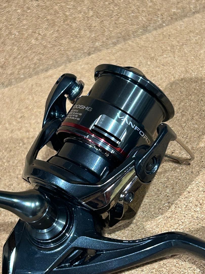 シマノ 24ヴァンフォード C2000SHG 美品
