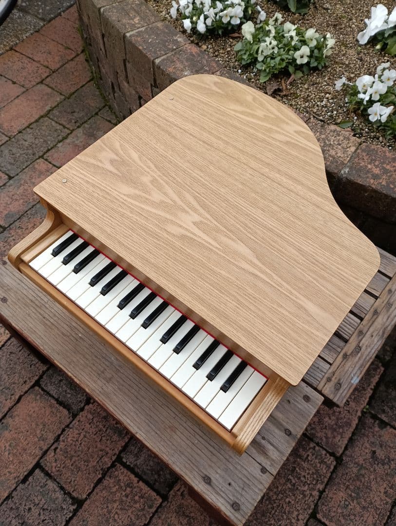 「美品、箱あり」KAWAI 木製グランドピアノ型おもちゃ