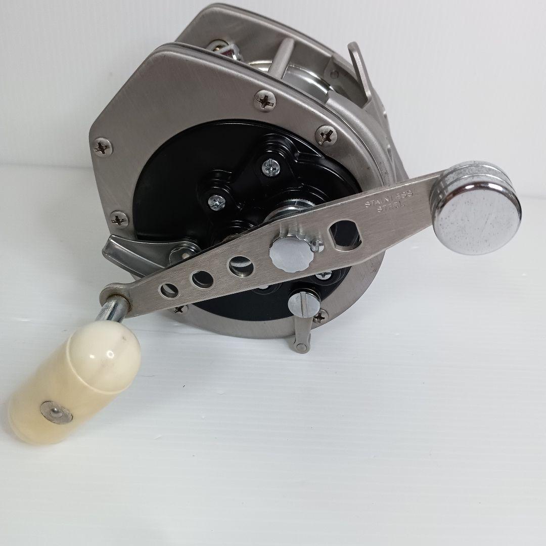 希少 美品 DAIWA ダイワ ダイナミック DYNAMIC 2000S