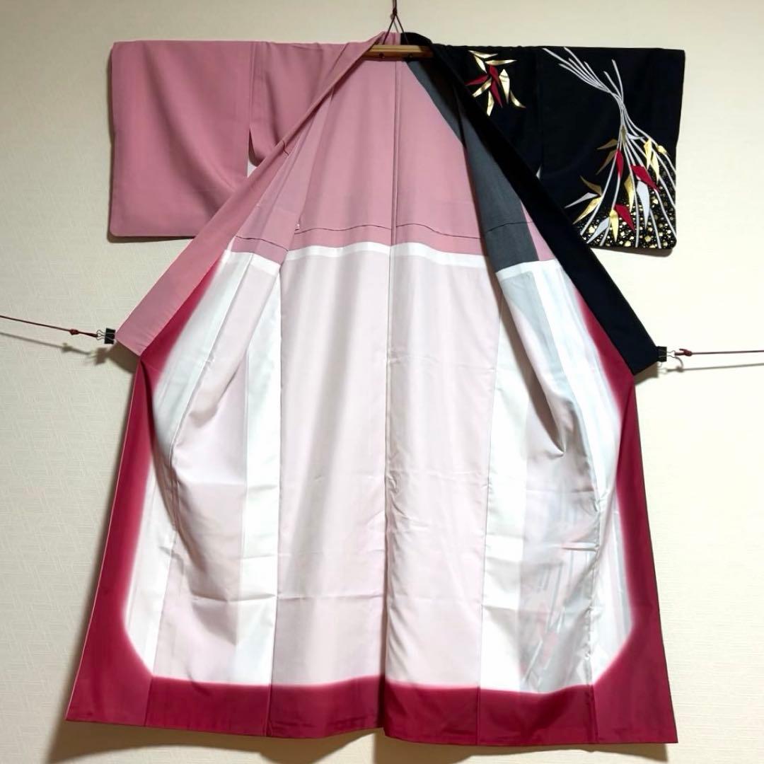 【舞台衣装】 稲穂模様？ 抽象的 金彩入り 背抜き バチ衿 身丈約154cm