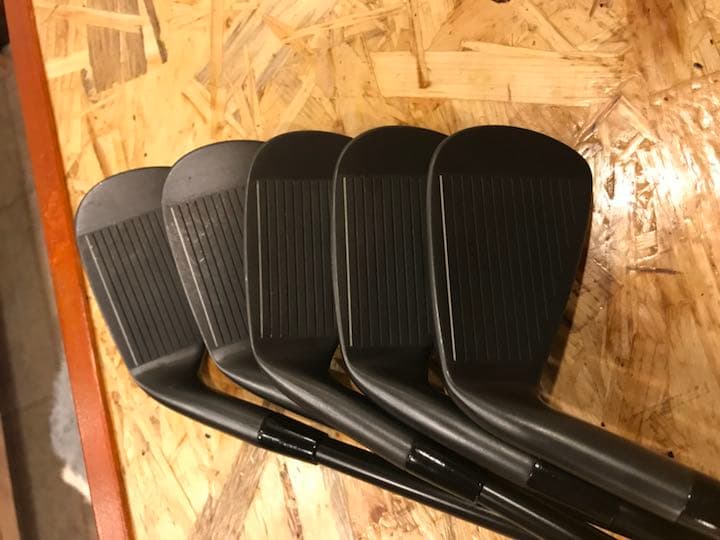 コブラ KING Forged Tec カスタムアイアン