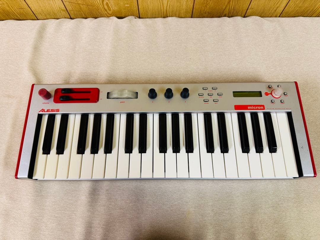 ALESIS アレシス MICRON マイクロン モデリングシンセサイザー