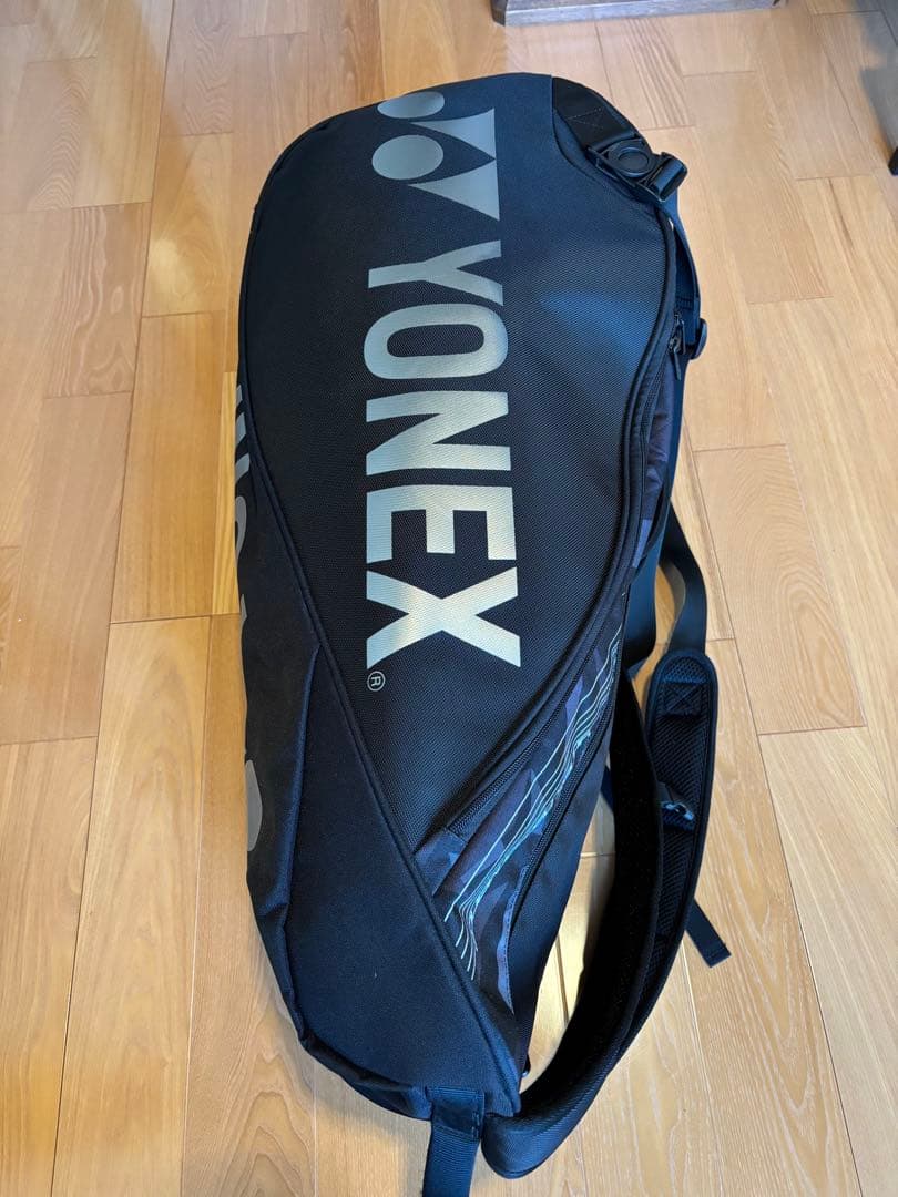 美品YONEX（ヨネックス） ラケットバッグ6 人気カラーブラック
