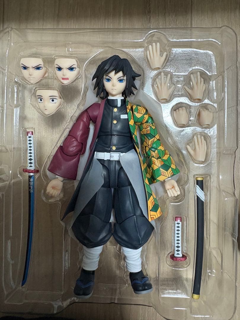 s.h.figuarts 竈門炭治郎、禰豆子、冨岡義勇、猗窩座　開封品バラ売り❌