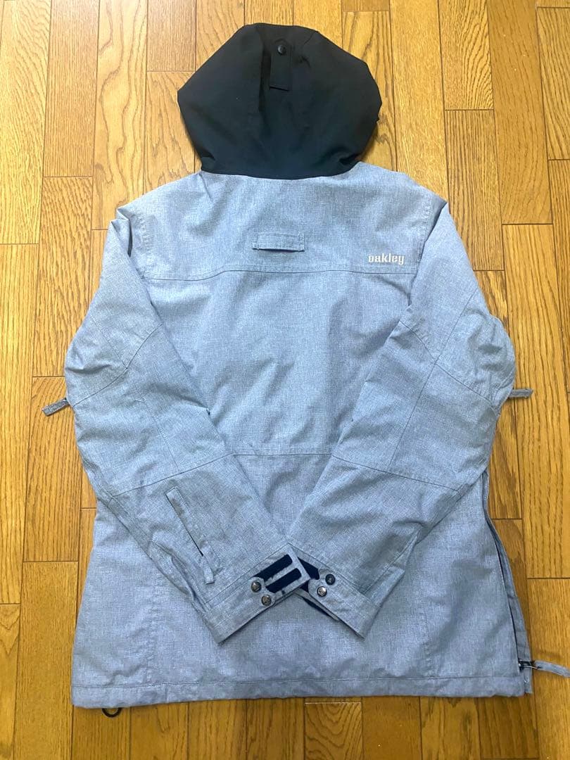 OAKLEYスノボウェア 送料無料‼️