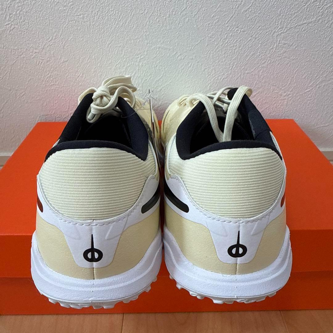 NIKE レジェンド10アカデミーTF サッカー　トレシュー　白　27.5 新品