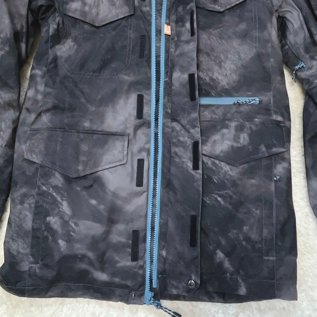 美品　BURTON バートン スノーボードウェア