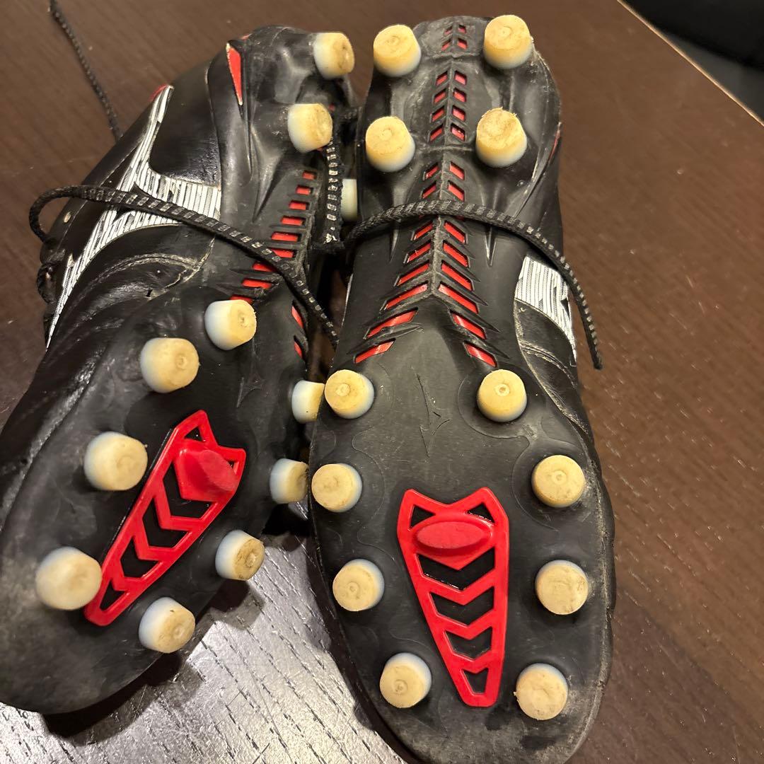 Mizuno モレリアネオ4サッカーシューズ ブラック/レッド