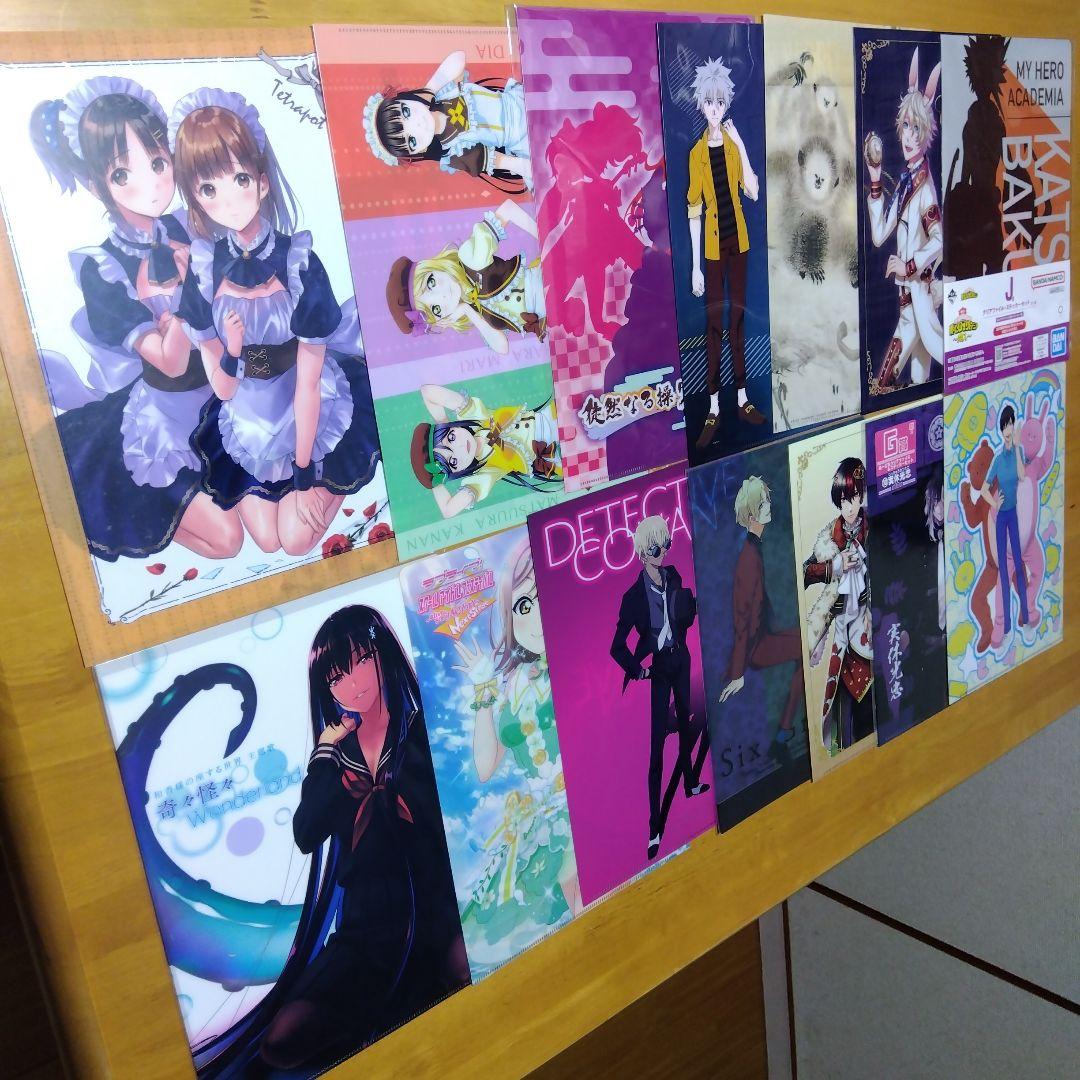アニメ ノンジャンル 美少女系など　Ａ−４クリアファイル まとめ売り大量２５０枚