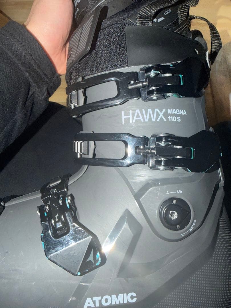 ATOMIC HAWX MAGNA 110 S スキー用ブーツ グレー