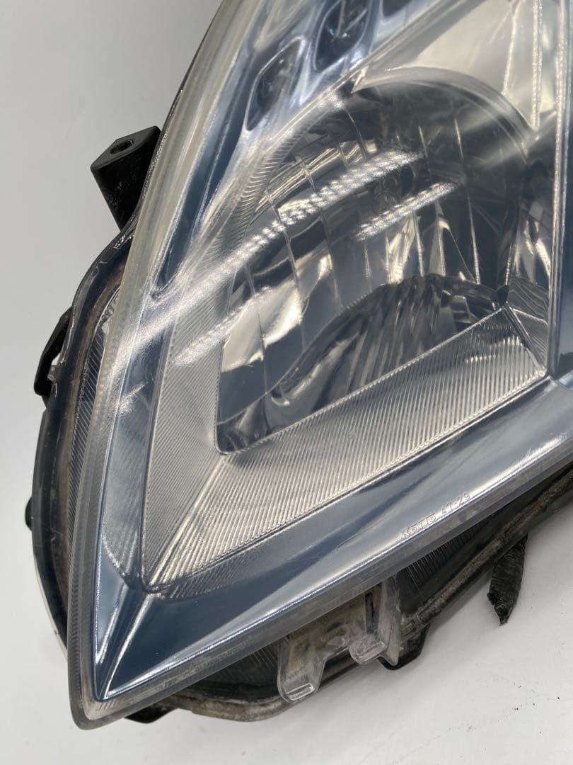 トヨタ プリウス ZVW30 純正 ヘッドライト 左右セット 点灯確認済み
