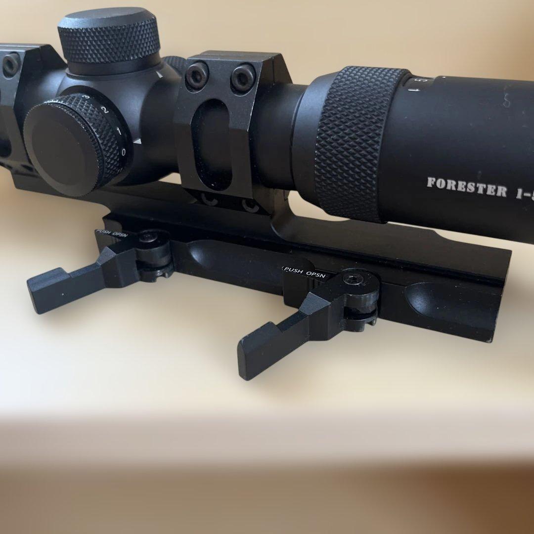 vector optics forester 1-5×24 スコープ　マウント付