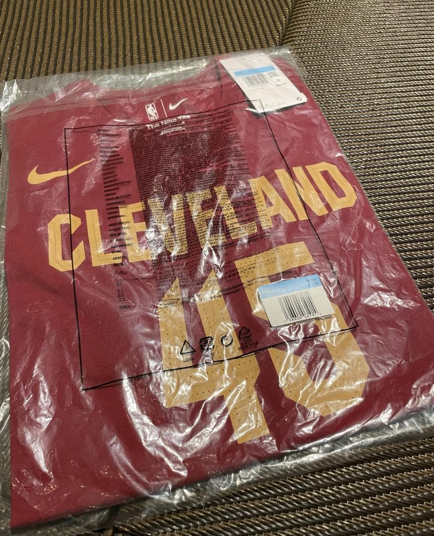 Nike NBA Donovan Mitchell Tシャツ