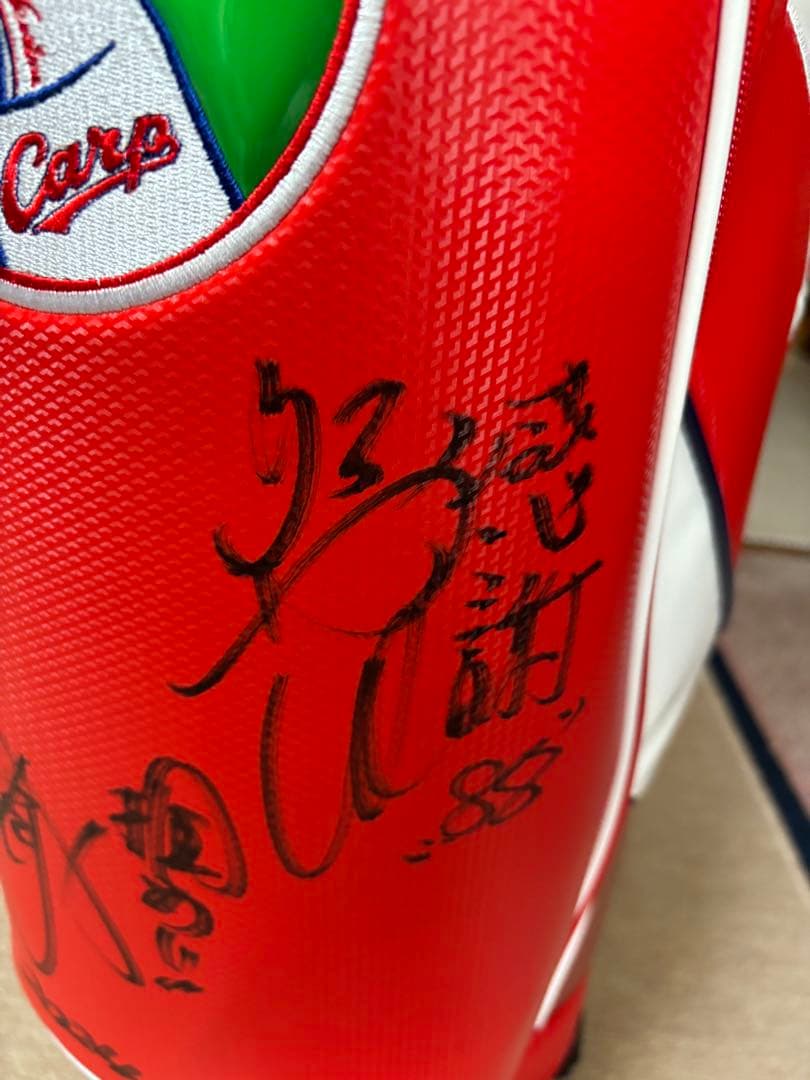 カープ　ゴルフキャディーバッグ　カープＯＢ選手サイン入り　新品未使用