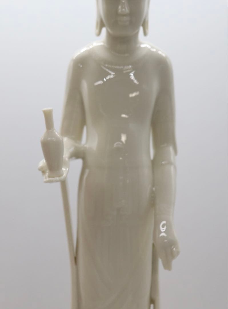 法隆寺百済観音像　白磁　仏教美術　台座い付　共箱　送料込み260220