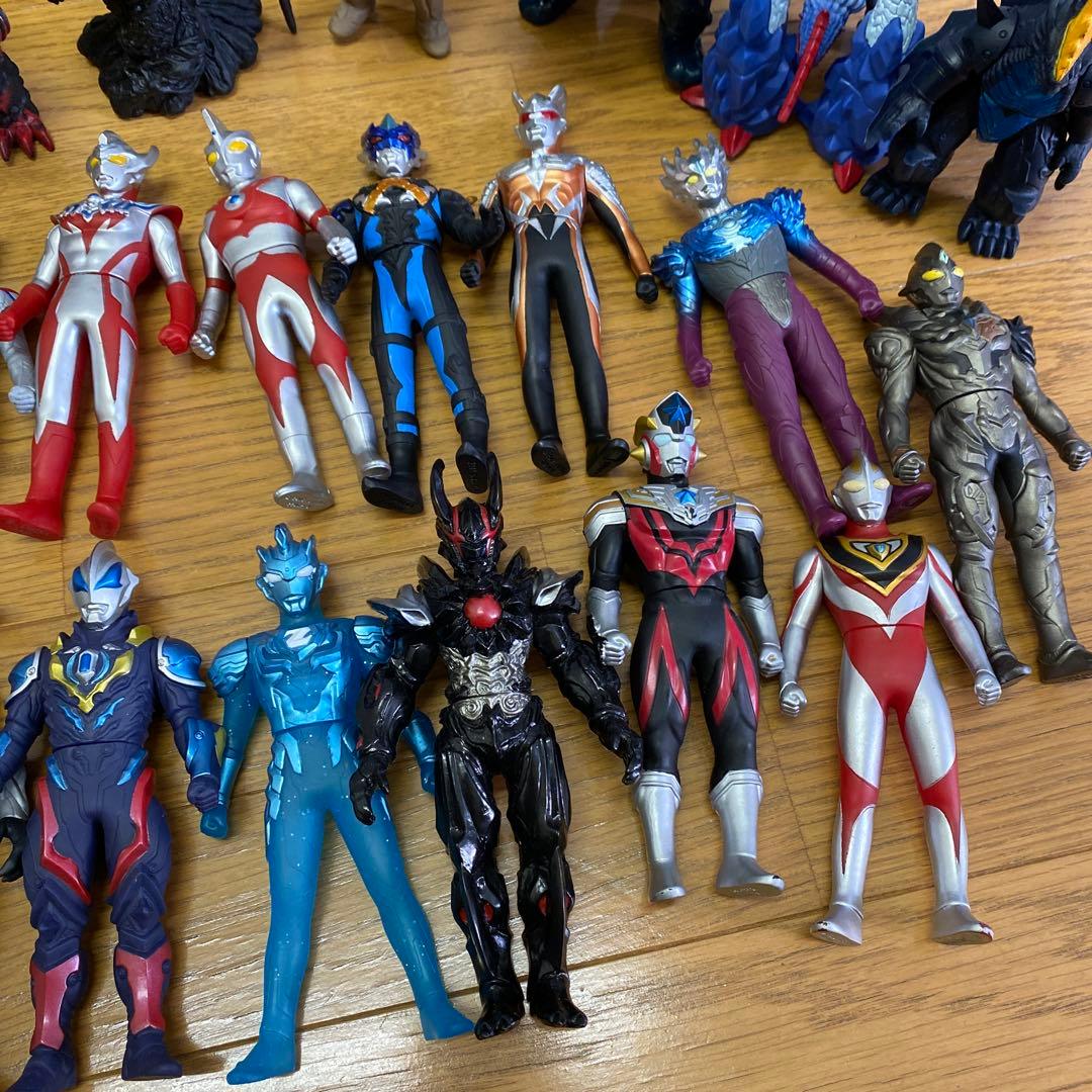 ウルトラマン　ソフビ　怪獣　まとめ売り